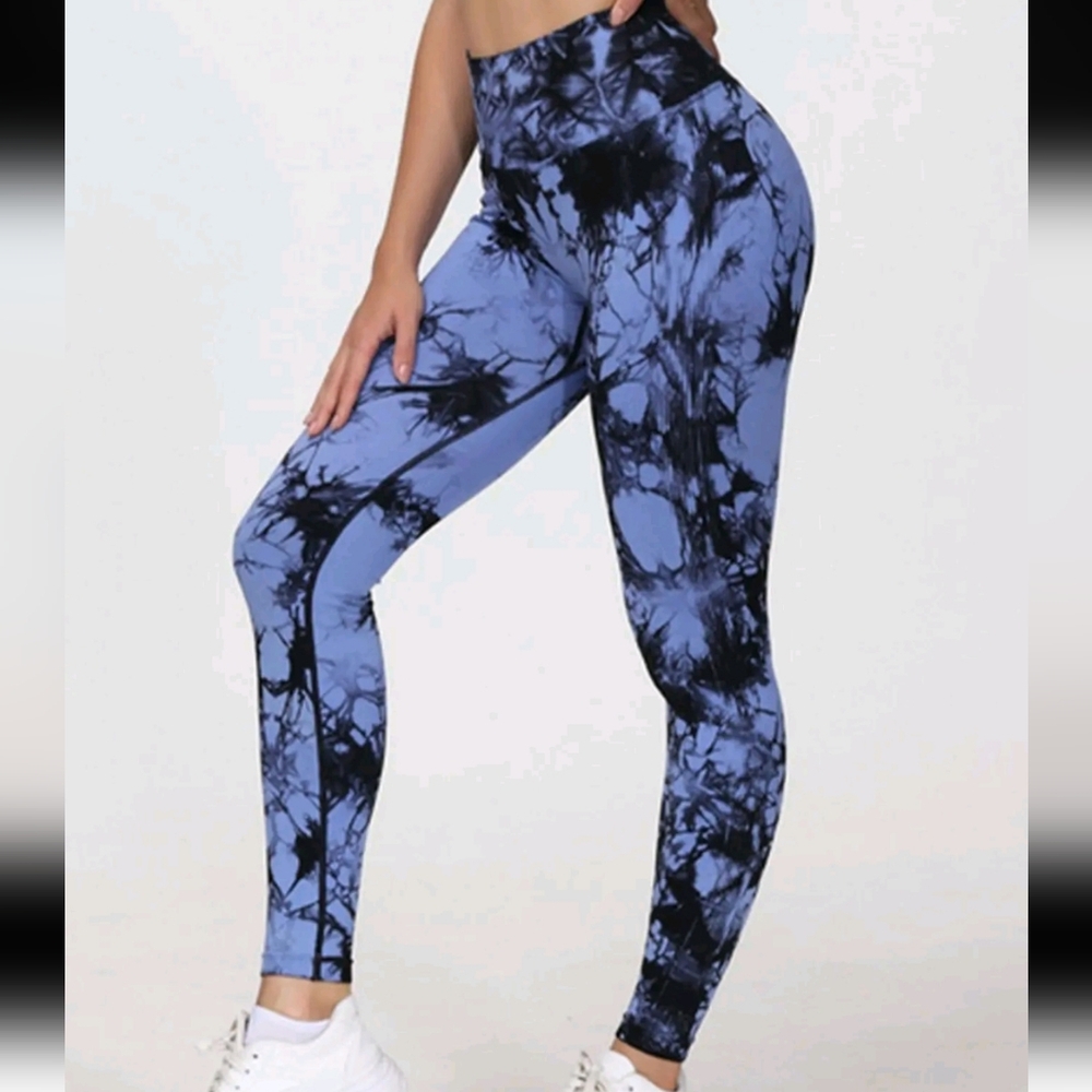 Women Tie Dye Seamless Butt Scrunch Leggings Sz Small - Blue / Black